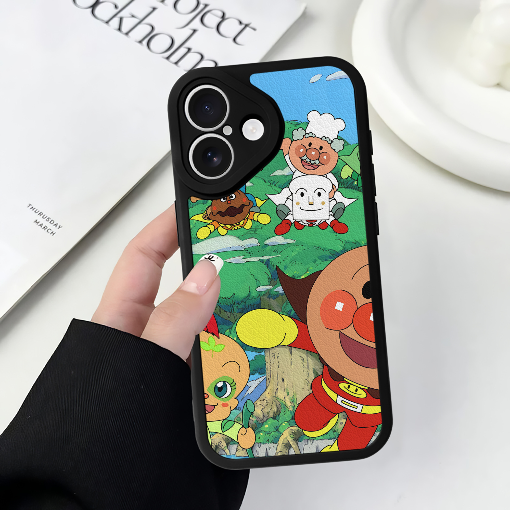 （画像用） アンパンマン Anpanman 【iPhone 16シリーズ対応】シリコンスマホケース（レザー調） 材質：シリコン